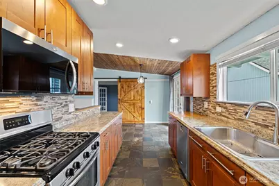 1519 Berniece Street, Mount Vernon, WA 98274 - Photo 17