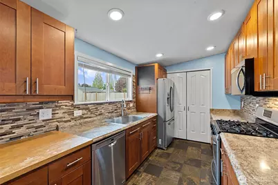 1519 Berniece Street, Mount Vernon, WA 98274 - Photo 13