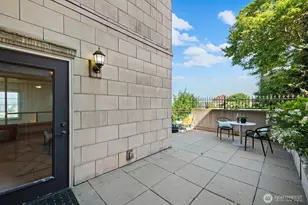 745 Bellevue Ave E, Seattle, WA 98102 - Photo 21