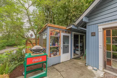 303 E 11th Street, Snohomish, WA 98290 - Photo 33
