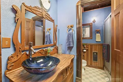 303 E 11th Street, Snohomish, WA 98290 - Photo 15