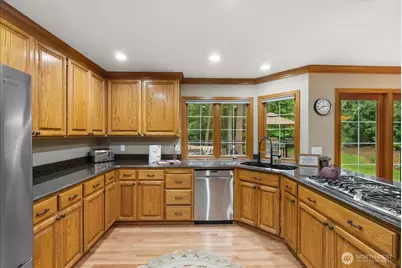 21310 NE 101st Court, Redmond, WA 98053 - Photo 9