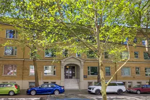 7 Harrison St, Seattle, WA 98109 - Photo 3