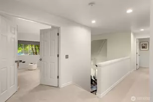 23218 SE 29th Ct, Sammamish, WA 98075 - Photo 23