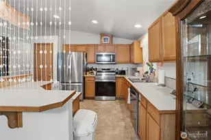 6201 SE Mile Hill Dr, Port Orchard, WA 98366 - Photo 15