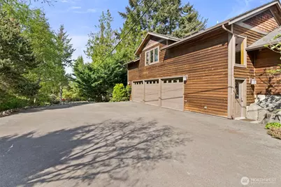 4702 Luhr Road NE, Olympia, WA 98516 - Photo 31