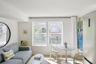 420 Valley St, Seattle, WA 98109 - Photo 3