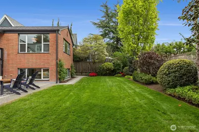551 NE 84th Street, Seattle, WA 98115 - Photo 37