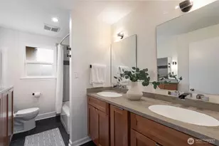551 NE 84th St, Seattle, WA 98115 - Photo 21