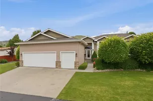 1845 Maple St, Wenatchee, WA 98801 - Photo 3