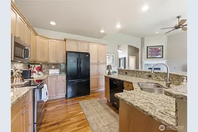 1845 Maple Street #22, Wenatchee, WA 98801 - Photo 17