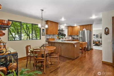 22329 NE 28th Street, Sammamish, WA 98074 - Photo 15
