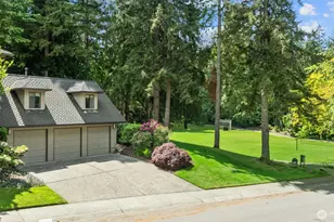 22329 NE 28th St, Sammamish, WA 98074 - Photo 3