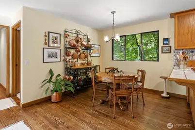 22329 NE 28th Street, Sammamish, WA 98074 - Photo 13