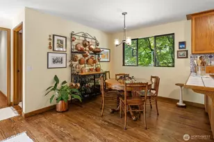 22329 NE 28th St, Sammamish, WA 98074 - Photo 13