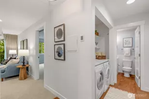 275 W Roy St, Seattle, WA 98119 - Photo 17