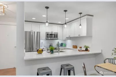 275 W Roy Street #315, Seattle, WA 98119 - Photo 11