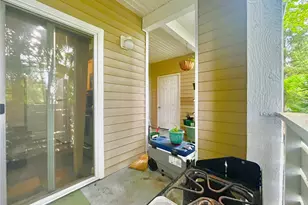 801 Rainier Ave N, Renton, WA 98057 - Photo 13