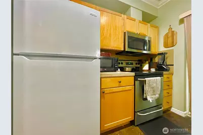 801 Rainier Avenue N #A203, Renton, WA 98057 - Photo 5