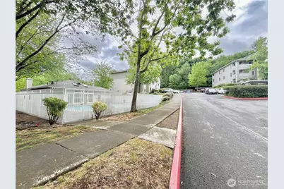 801 Rainier Avenue N #A203, Renton, WA 98057 - Photo 17