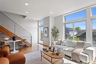 1700 E Marion St, Seattle, WA 98122 - Photo 9