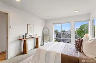 1700 E Marion St, Seattle, WA 98122 - Photo 17