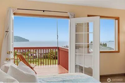 11956 NE Jefferson Point Road, Kingston, WA 98346 - Photo 17