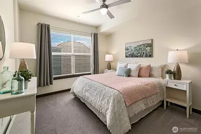 413 NE 70th Street #301, Seattle, WA 98115 - Photo 17