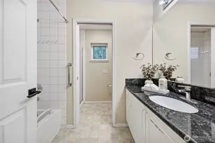 12541 NE 7th Pl, Bellevue, WA 98005 - Photo 19
