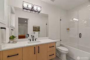 11204 108th Ave NE, Kirkland, WA 98033 - Photo 25