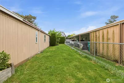 725 37th Street SE #51, Auburn, WA 98002 - Photo 19