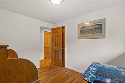 4918 119th Avenue SE, Bellevue, WA 98006 - Photo 15