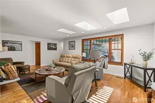 4918 119th Ave SE, Bellevue, WA 98006 - Photo 5