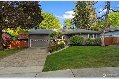 4918 119th Avenue SE, Bellevue, WA 98006 - Photo 1