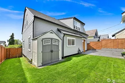 809 12th Street, Bellingham, WA 98225 - Photo 31