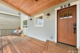 809 12th St, Bellingham, WA 98225 - Photo 5