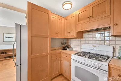 809 12th Street, Bellingham, WA 98225 - Photo 13