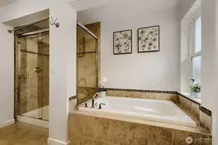 23257 SE 34th Pl, Sammamish, WA 98075 - Photo 19