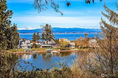 1363 Country Club Drive, Camano Island, WA 98282 - Photo 3