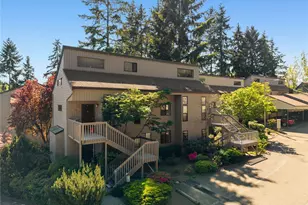 10919 NE 35th Pl, Bellevue, WA 98004 - Photo 17