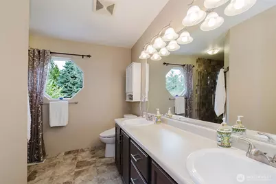 2294 Steamboat Loop E, Port Orchard, WA 98366 - Photo 17