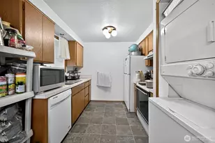 410 10th St, Lynden, WA 98264 - Photo 17