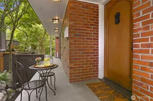 2430 Lorentz Pl N, Seattle, WA 98109 - Photo 3