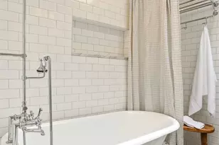 2430 Lorentz Pl N, Seattle, WA 98109 - Photo 21