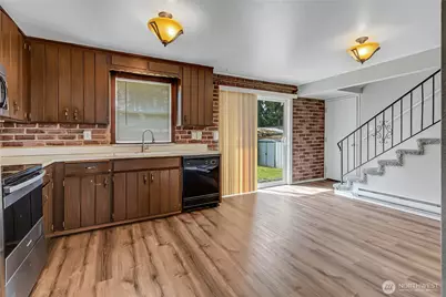 2914 Forest Rim Court S, Puyallup, WA 98374 - Photo 5