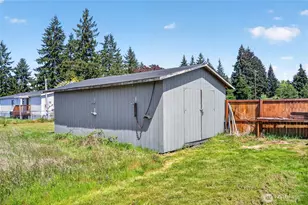 8949 Wilkensen Rd SE, Yelm, WA 98597 - Photo 35