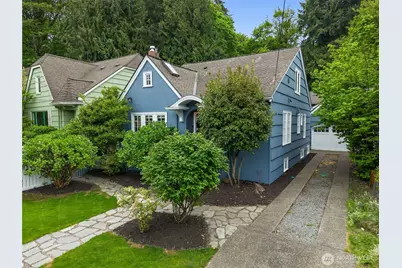 1945 Boyer Avenue E, Seattle, WA 98112 - Photo 35