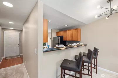 26209 116th Avenue SE #B302, Kent, WA 98030 - Photo 3