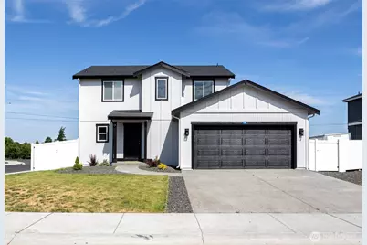 605 N Oak Street, Tieton, WA 98947 - Photo 1
