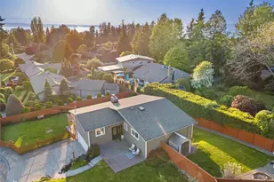 841 Brookmere Dr, Edmonds, WA 98020 - Photo 1